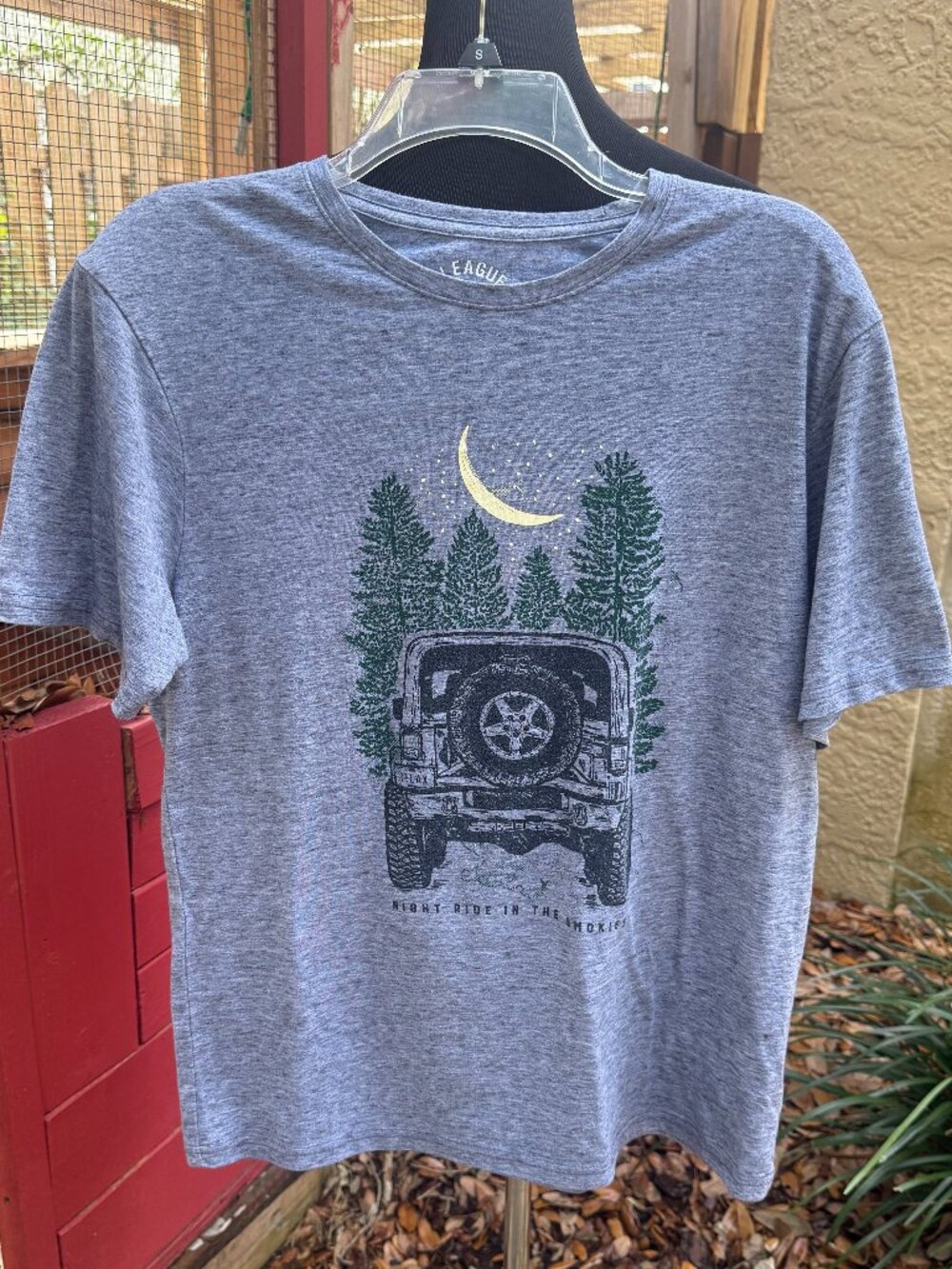 League Repreve Night Ride in the Smokies Jeep Forest Graphic Unisex Medium Gray